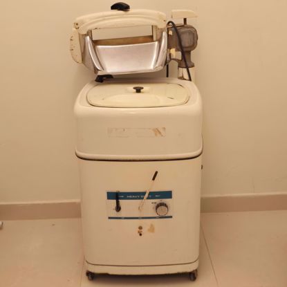 صورة غساله مع نشافه قديمه 