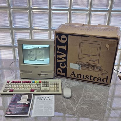 صورة كمبيوتر امستراد بحاله ممتازه جدا 