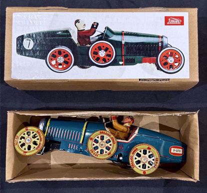 صورة Vintage Tin Racing Car I-970 with Driver