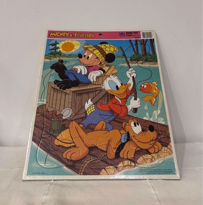 Picture of لوح بزل كبير مغلف ديزني قديم