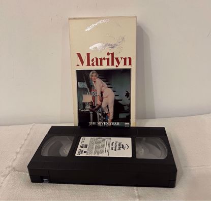 صورة شريط فيديو مارلين منرو 