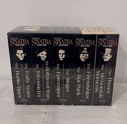 Picture of ١٠ اشرطه frank sinatra مغلف جديد