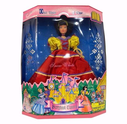 صورة ١٩٩٧ باربي سنووايت فنتج