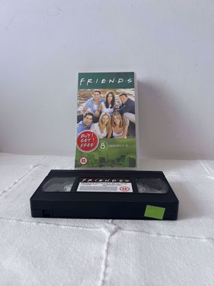 صورة فرندز الجزء ٨ الحلقات ٩-١٢ 