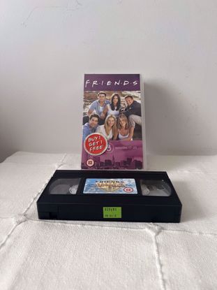 صورة فرندز الجزء ٨ الحلقات ١٧-٢٠