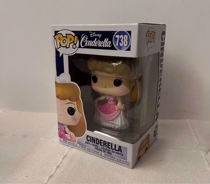 Picture of مجسم سندريلا  Cinderella 