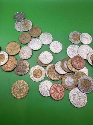 صورة 40 قطعه.  فيش العاب قديمه استخدم بعضها بالكويت 