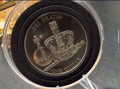 صورة قطعة تذكارية من جزر كوك، إصدار 2006 