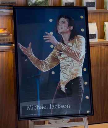 Picture of بوستر مبروز حجم كبير لمايكل جاكسون 